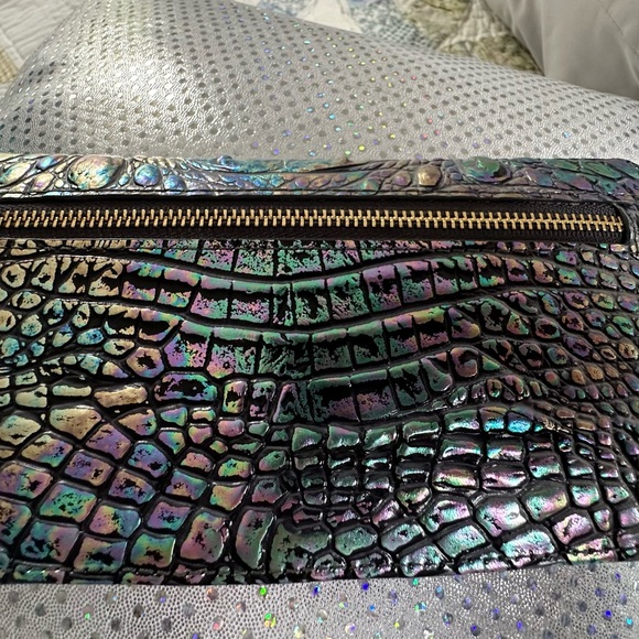 Brahmin Mother of Pearl Ady Wallet-BNWT - Picture 8 of 12